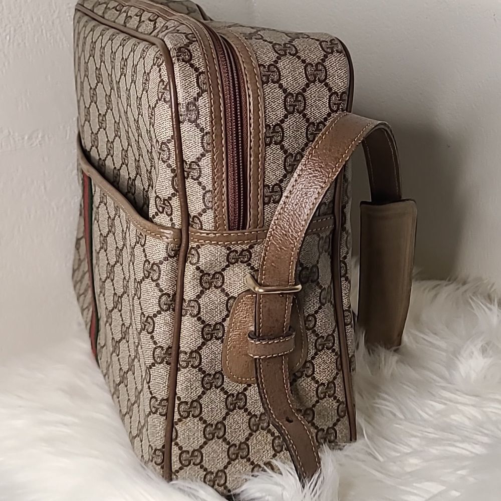 💯 Authentic Gucci Handbag with Cherryline 🍀 - Picture 8 of 13